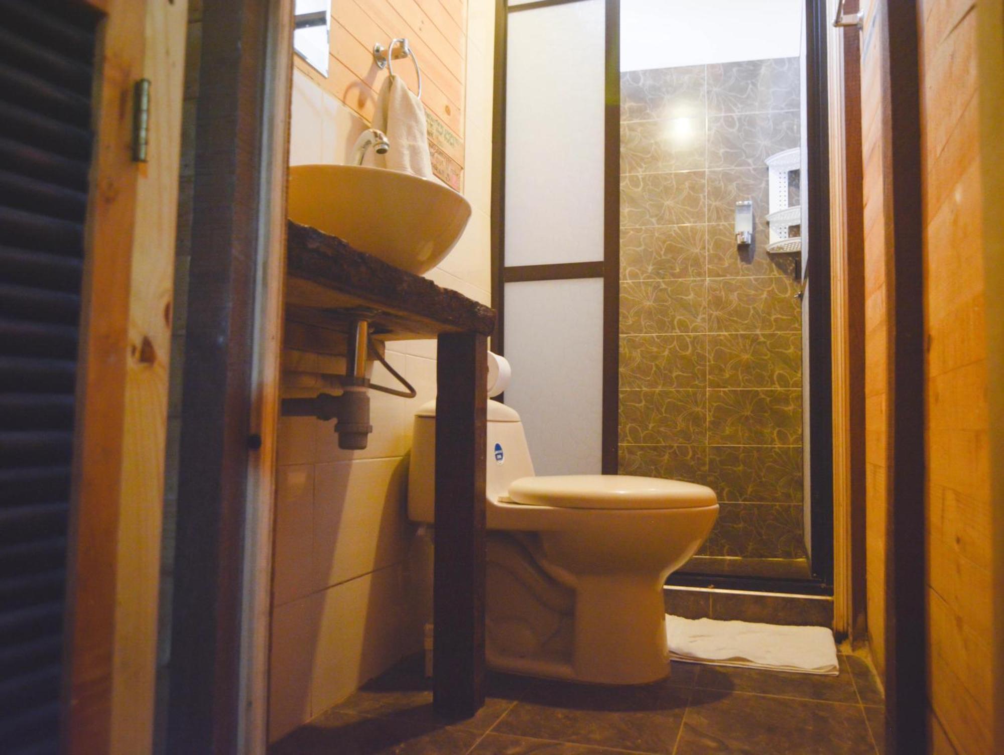 Bella Flor Hostel ปาโลมิโน ภายนอก รูปภาพ