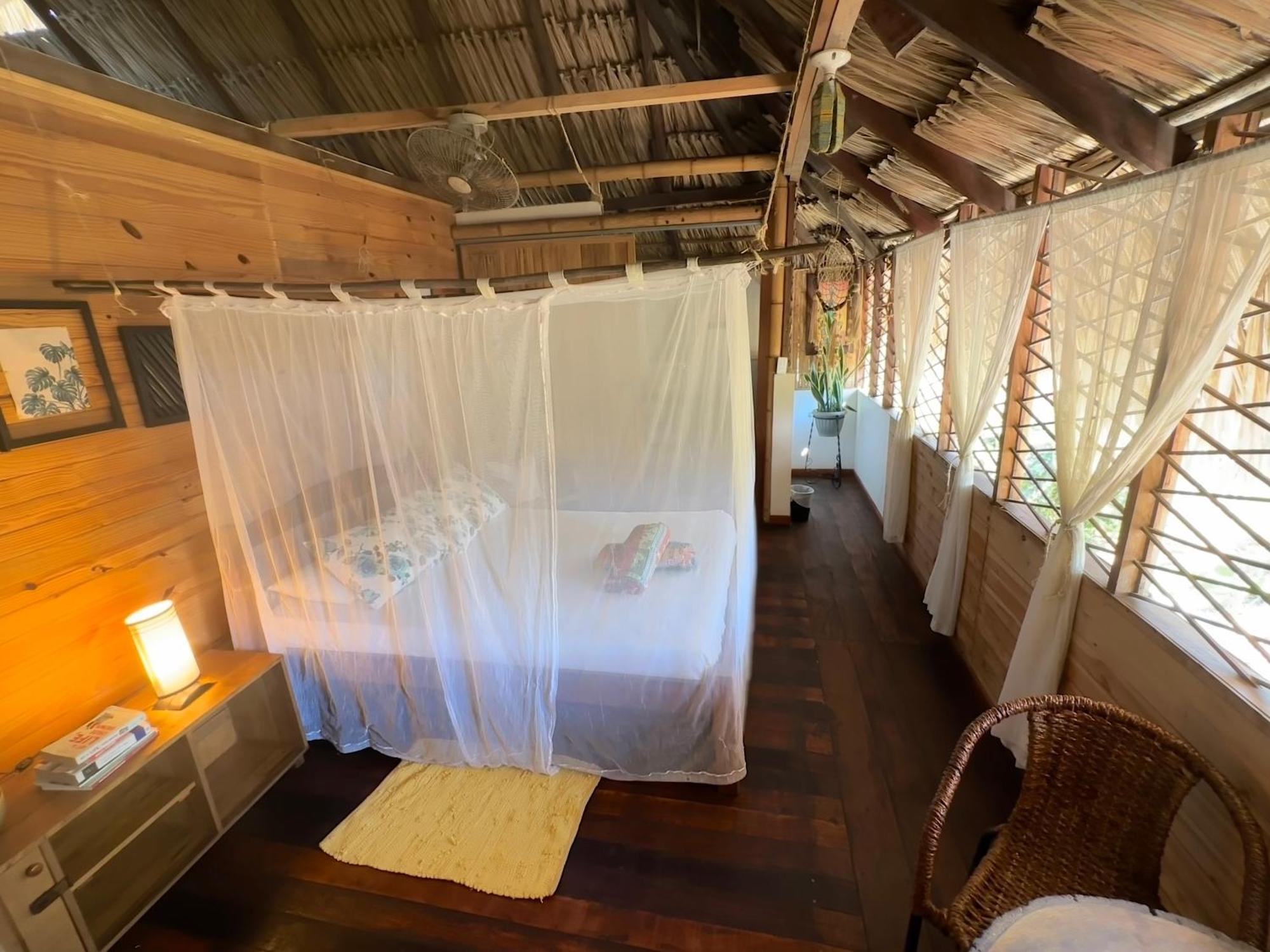Bella Flor Hostel ปาโลมิโน ภายนอก รูปภาพ